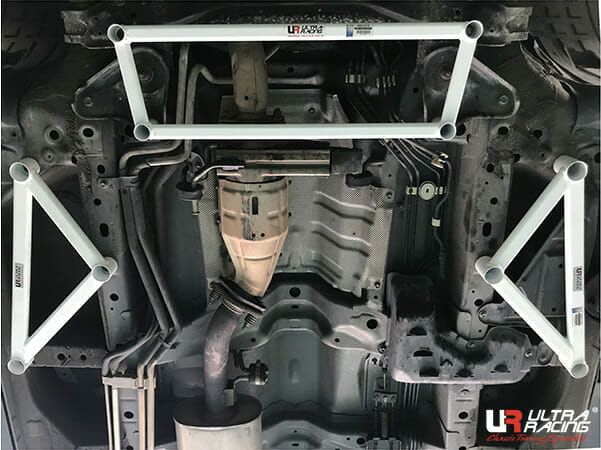 Front lower side (6points)