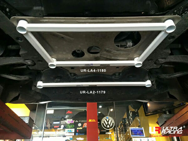 Front lower (4points)